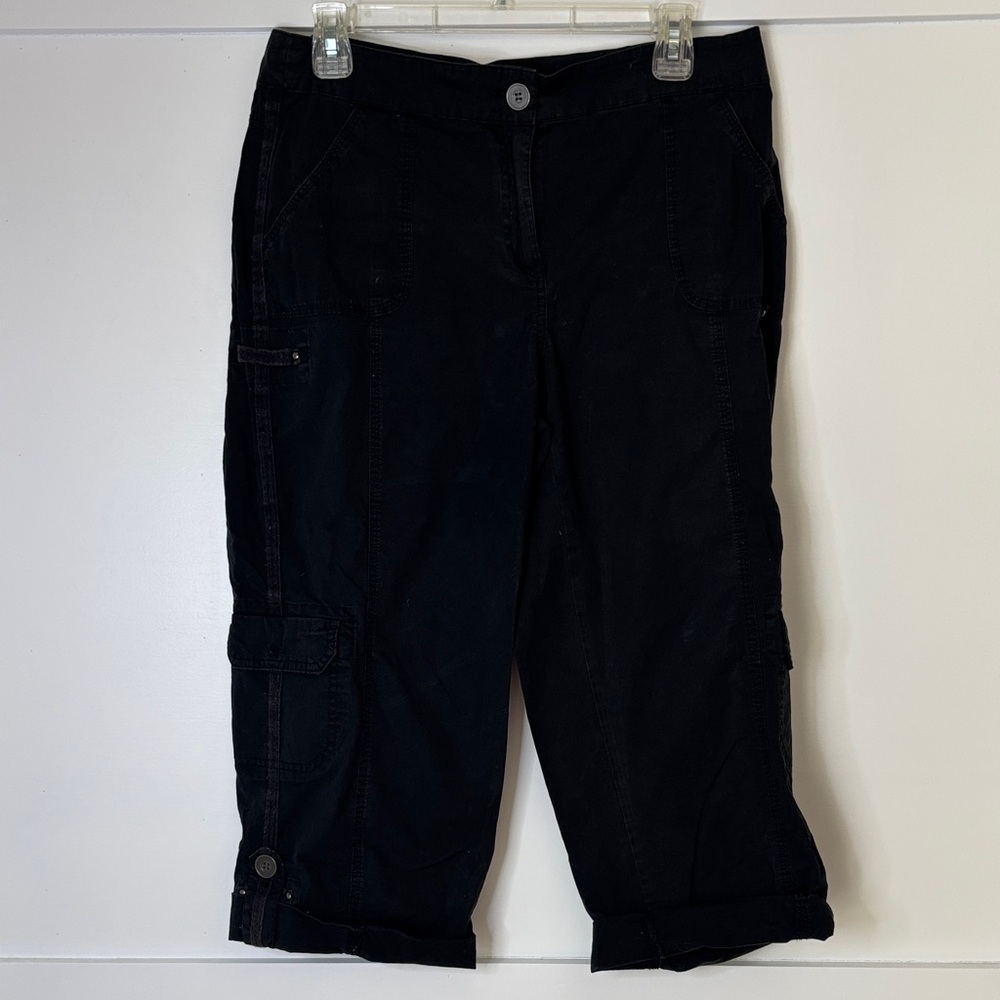 Chico's Black Capris size 1 in excellent condition